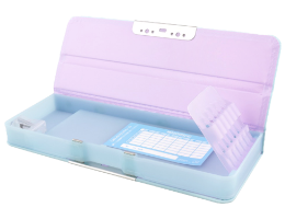 ライトブルーの中身