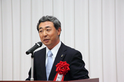 審査員の東洋美術学校 佐藤先生 審査員の東洋美術学校 佐藤先生
